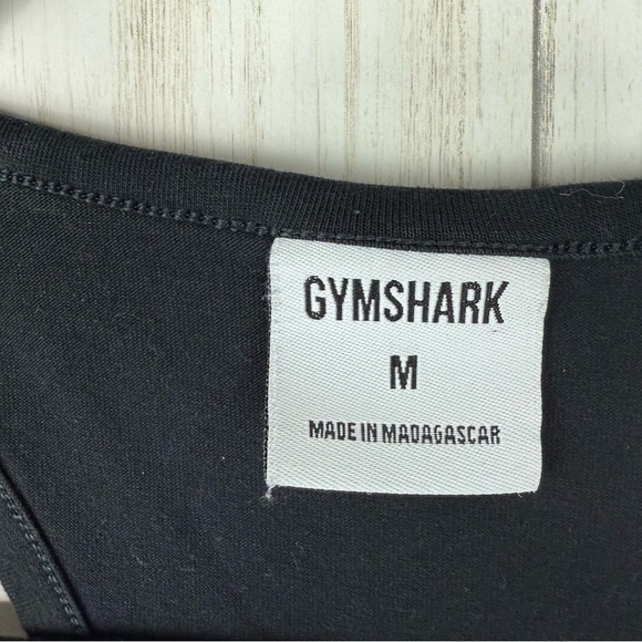 Gymshark Black Sleeveless Tank Top - Picture 2 of 4